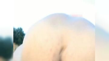 采沙场老板停产一天约炮粉嫩系美少女大白天在沙场拍动作片