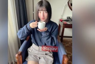 FC2PPV 3185634 清楚ゆるふわガール　纯粋に兴味があって出演、ショートカットの変态は本物でした　