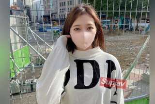 FC2PPV 3189407 【容姿端丽_スレンダーくびれBody】 美容室で働くスレンダー美人を骗し、ホテルで