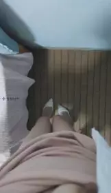 疯狂输出穿长裙的姐姐 感觉姐姐小穴要把我吸干