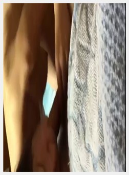 对着镜头唱歌扭屁股还非常听话吹箫啪啪啪相当配合火爆