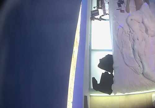 情趣酒店水滴摄像头监控TP偷情男女开房猜猜这男的买...