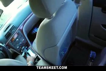 plump-latina-got-picked-up-and-fucked-in-the-car
