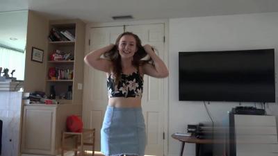 B都那幺黑了，还叫我轻一点