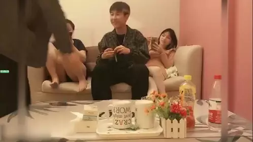 [无码][偷拍][探花]文轩探花约了个高颜值粉衣萌妹子啪啪，坐在身上舌吻口交站立后入猛操~1..