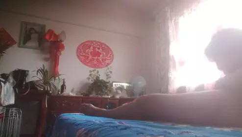 冈本龟田一郎女版蜘蛛侠制服