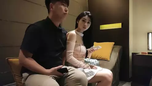 91论坛著名圈主张总与少妇激情偷情