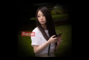 FC2PPV 3828633 初撮影・颜出し！！9_27まで限定1980pt！！仆を无视した洒落た花屋で働く名前も知らない绮丽な女を待ち伏せ追