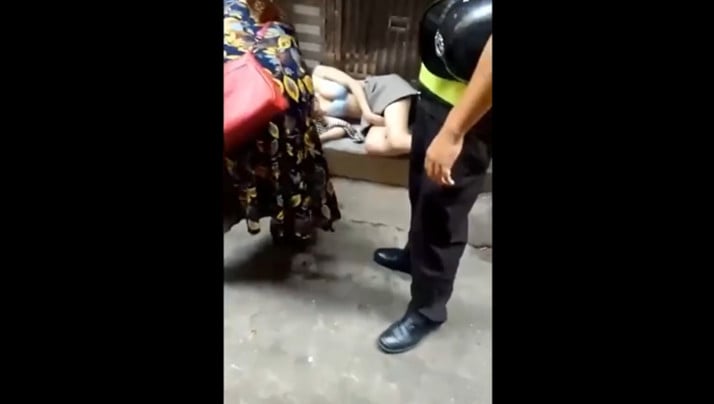 怎幺喝成这样..