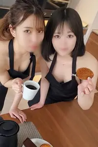 4p连续中出黑发的纤弱的孩子和巨乳的动画配音打工伙伴的咖啡店店员-cd3