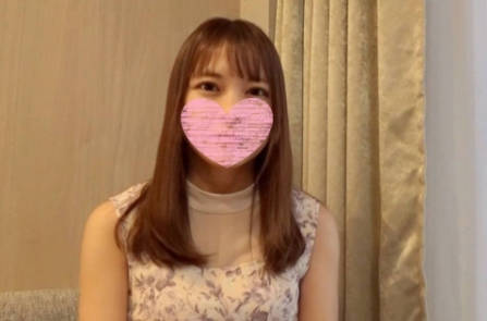 FC2PPV-4528582-以出色美貌风格为武器用最高峰技术诱杀